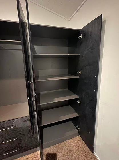 Silvia 4 Door Wardrobe With 3 Drawers Marble Pattern High Gloss