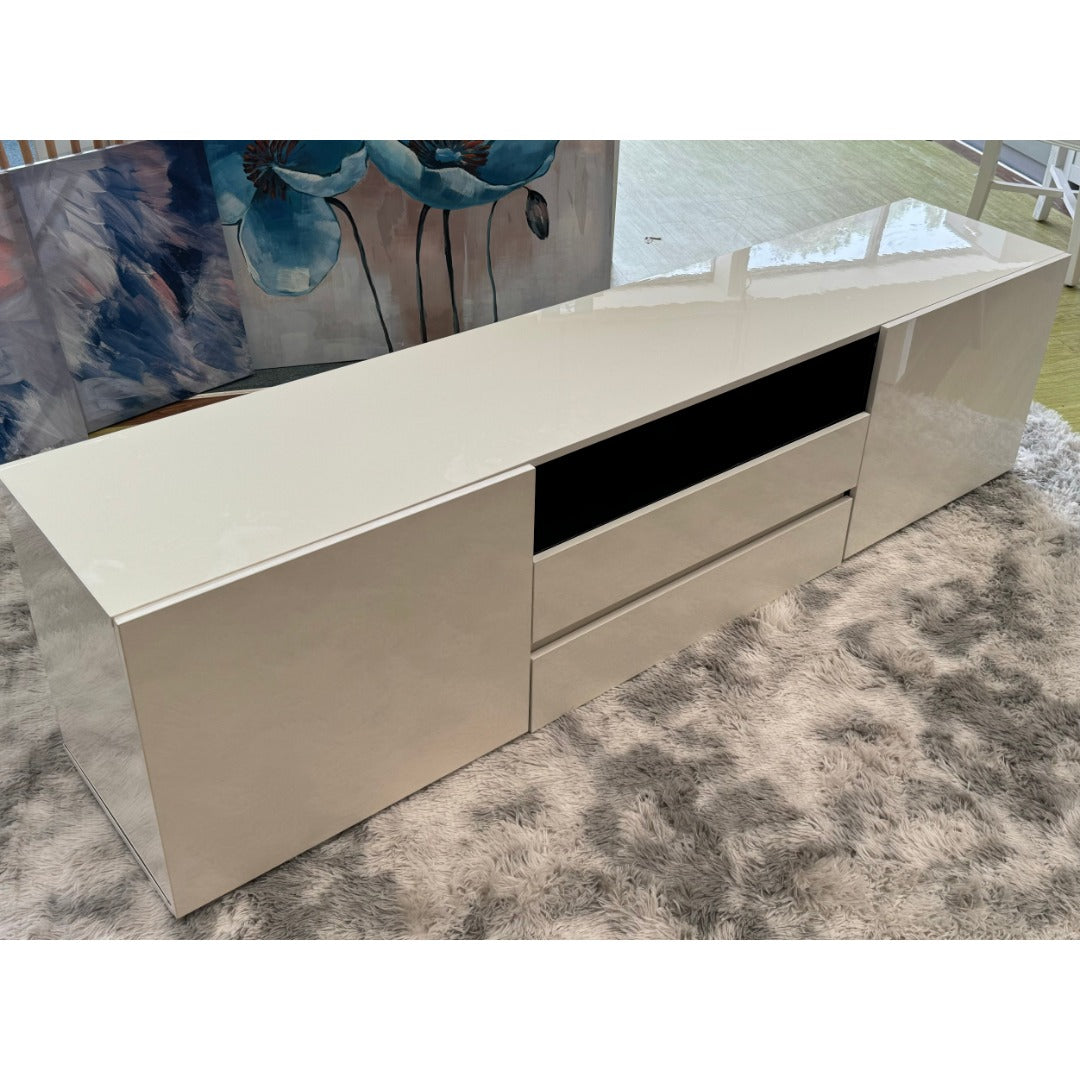 Luca White Glossy Tv unit with LED