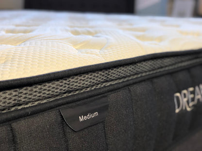 Super King Split Base With Dream Genie Medium Mattress (Auckland Central Free Delivery)