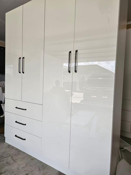 Silvia 4 Door Wardrobe With 3 Drawers (New Stock - High Gloss White)